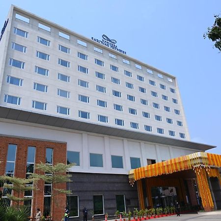 Manjeera Sarovar Premiere Hotel Rajahmundry Exterior photo