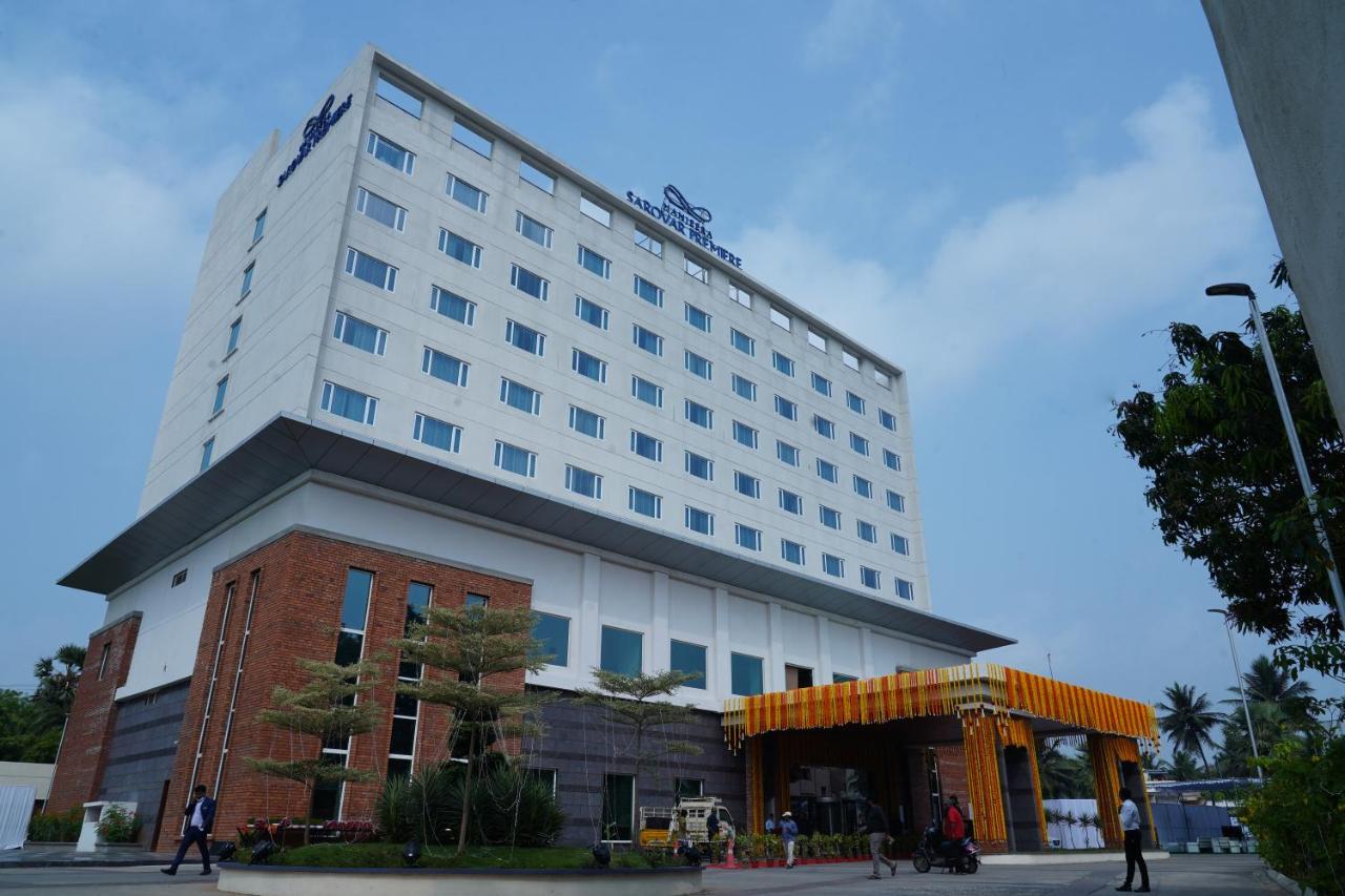 Manjeera Sarovar Premiere Hotel Rajahmundry Exterior photo